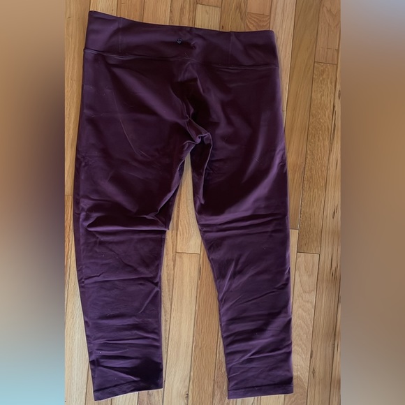 Lululemon Wunder Unders from 2010s in size 10 - Picture 2 of 4